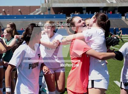 Thumbnail 2 in Prosper vs Southlake Carroll (UIL 6A Soccer Regional Semifinals) photogallery.