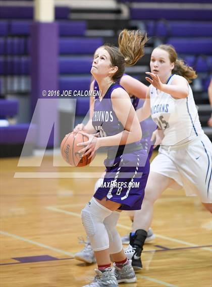 Thumbnail 3 in Boerne vs New Braunfels (Boerne ISD Tournament) photogallery.