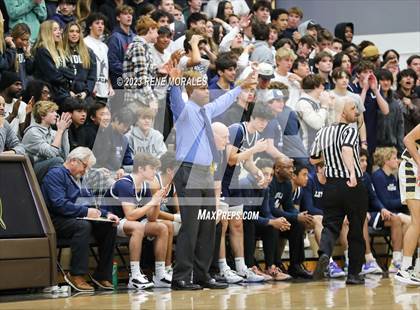 Thumbnail 2 in Loyola vs St Francis photogallery.