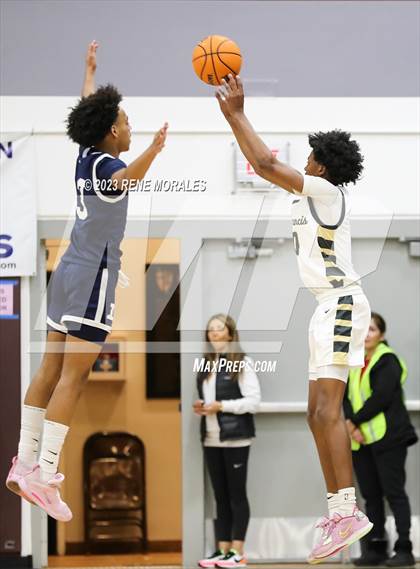 Thumbnail 1 in Loyola vs St Francis photogallery.