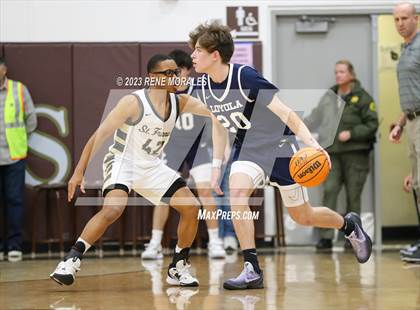 Thumbnail 1 in Loyola vs St Francis photogallery.