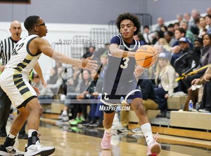 Thumbnail 1 in Loyola vs St Francis photogallery.