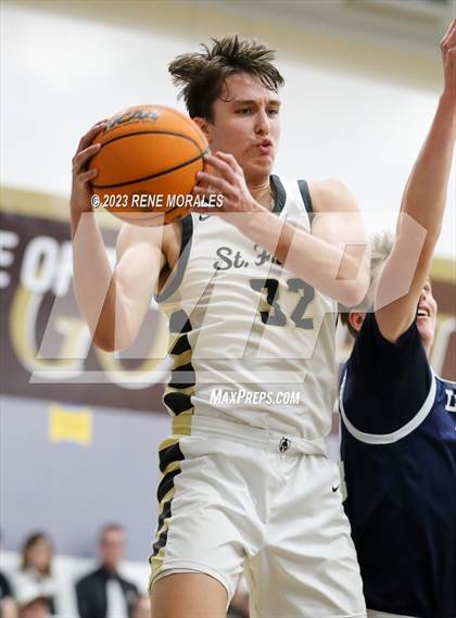 Thumbnail 1 in Loyola vs St Francis photogallery.