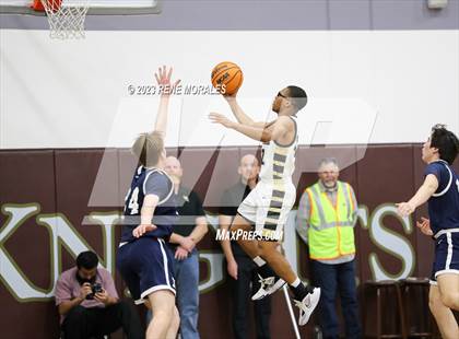 Thumbnail 2 in Loyola vs St Francis photogallery.