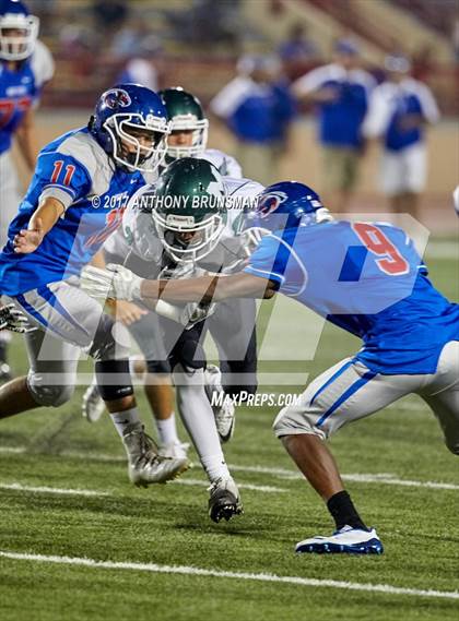 Thumbnail 2 in JV: Manteca @ Christian Brothers photogallery.