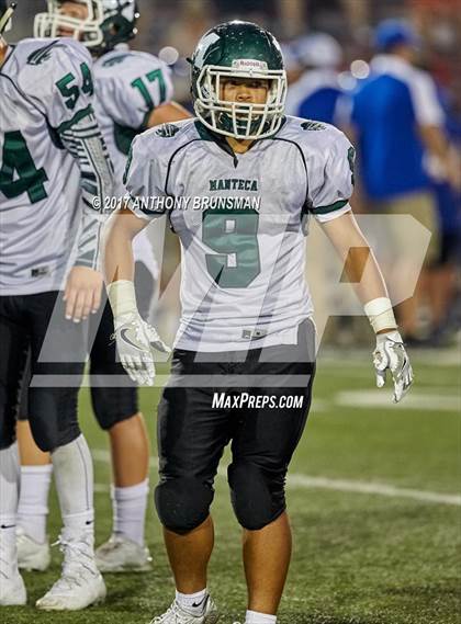 Thumbnail 1 in JV: Manteca @ Christian Brothers photogallery.