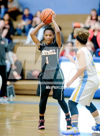 Thumbnail 1 in JV: Foothill @ Center photogallery.
