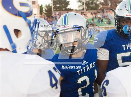 Thumbnail 1 in Grossmont @ Eastlake photogallery.