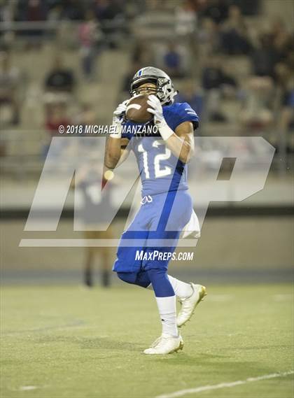 Thumbnail 1 in Grossmont @ Eastlake photogallery.