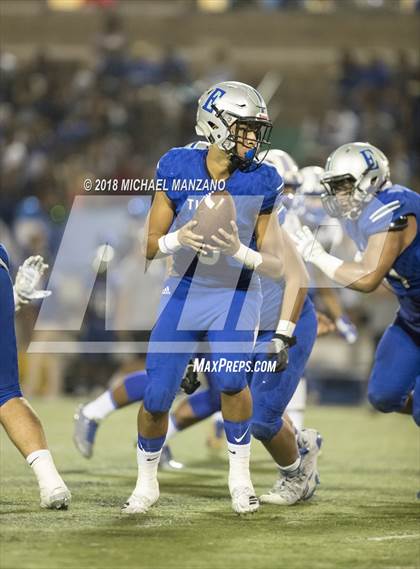 Thumbnail 3 in Grossmont @ Eastlake photogallery.