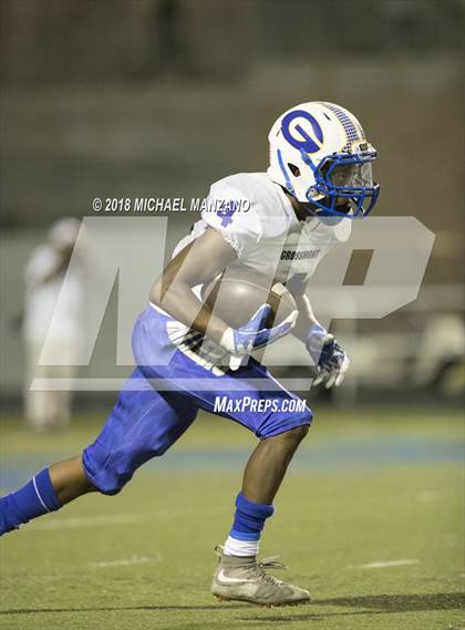 Thumbnail 3 in Grossmont @ Eastlake photogallery.