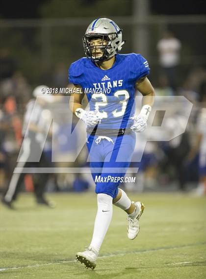 Thumbnail 1 in Grossmont @ Eastlake photogallery.