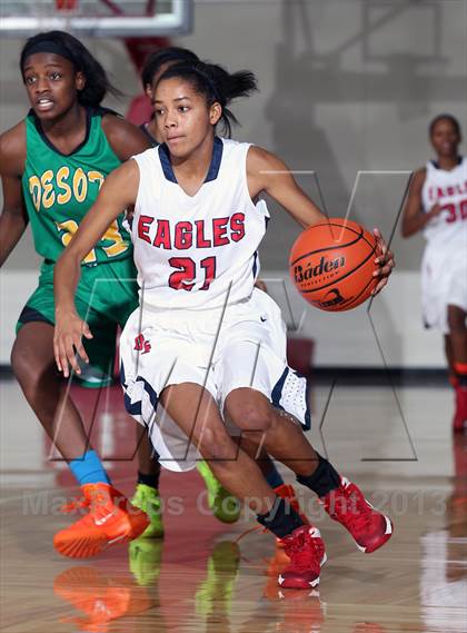 Thumbnail 3 in Dawson [Glenda] vs. DeSoto (McDonald's Texas Invitational) photogallery.