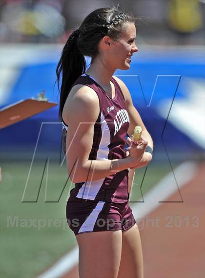 Thumbnail 3 in Penn Relays (Pole Vault) photogallery.