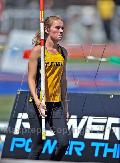 Thumbnail 3 in Penn Relays (Pole Vault) photogallery.