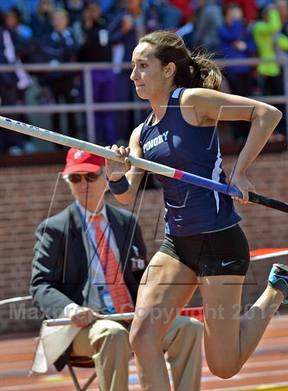 Thumbnail 3 in Penn Relays (Pole Vault) photogallery.