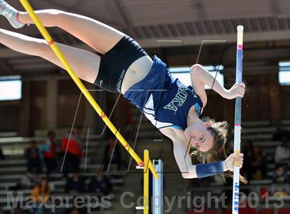 Thumbnail 3 in Penn Relays (Pole Vault) photogallery.