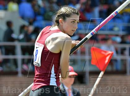 Thumbnail 1 in Penn Relays (Pole Vault) photogallery.