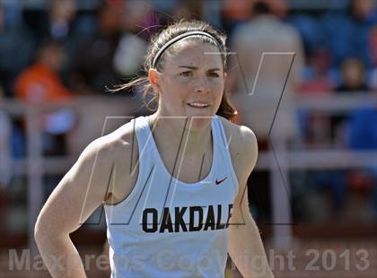 Thumbnail 2 in Penn Relays (Pole Vault) photogallery.