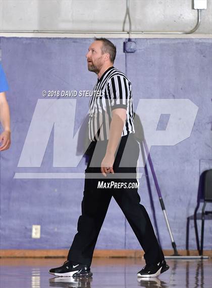Thumbnail 2 in Christian Brothers vs. Folsom (St. Hope Elite Classic) photogallery.