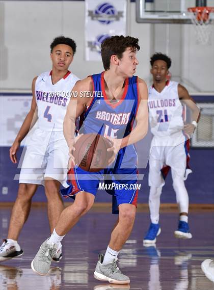 Thumbnail 2 in Christian Brothers vs. Folsom (St. Hope Elite Classic) photogallery.