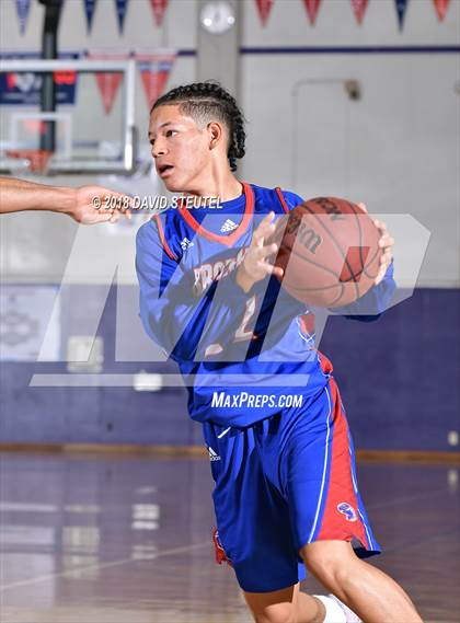 Thumbnail 2 in Christian Brothers vs. Folsom (St. Hope Elite Classic) photogallery.