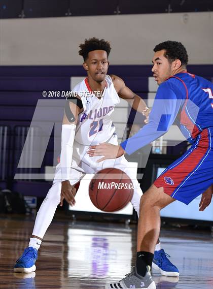 Thumbnail 1 in Christian Brothers vs. Folsom (St. Hope Elite Classic) photogallery.