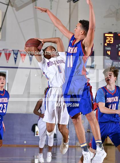 Thumbnail 2 in Christian Brothers vs. Folsom (St. Hope Elite Classic) photogallery.