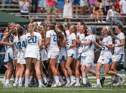 Thumbnail 2 in Darien vs Greenwich (CIAC Class L Final) photogallery.