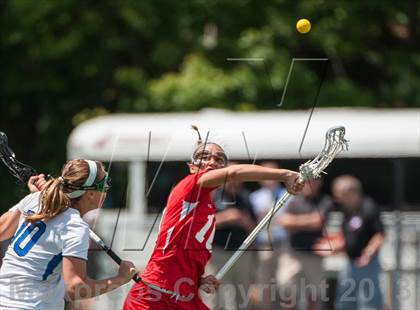 Thumbnail 2 in Darien vs Greenwich (CIAC Class L Final) photogallery.