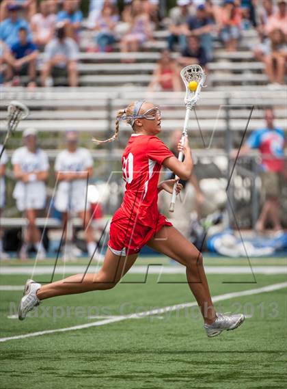 Thumbnail 1 in Darien vs Greenwich (CIAC Class L Final) photogallery.