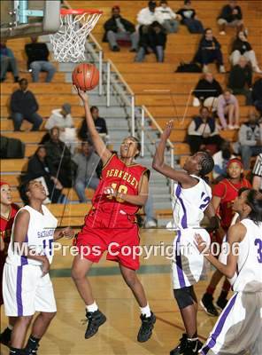 Thumbnail 3 in Berkeley vs Sacramento (West Coast Jamboree) photogallery.
