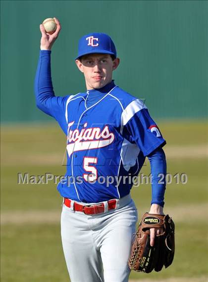 Thumbnail 3 in Naaman Forest vs. Trinity Christian (Carrollton Diamond Classic) photogallery.