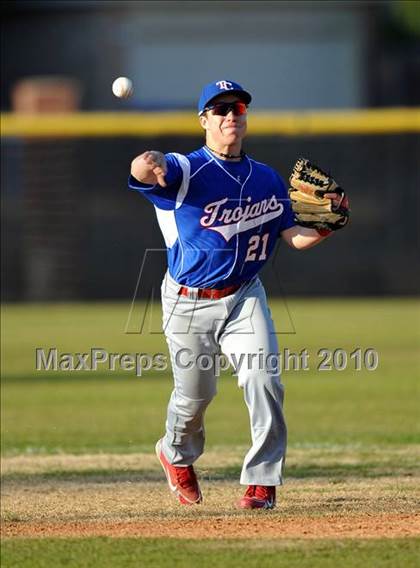 Thumbnail 2 in Naaman Forest vs. Trinity Christian (Carrollton Diamond Classic) photogallery.