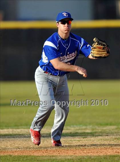 Thumbnail 3 in Naaman Forest vs. Trinity Christian (Carrollton Diamond Classic) photogallery.