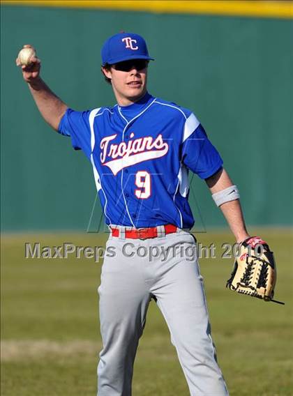 Thumbnail 2 in Naaman Forest vs. Trinity Christian (Carrollton Diamond Classic) photogallery.