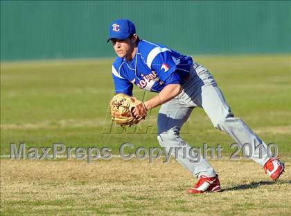 Thumbnail 3 in Naaman Forest vs. Trinity Christian (Carrollton Diamond Classic) photogallery.