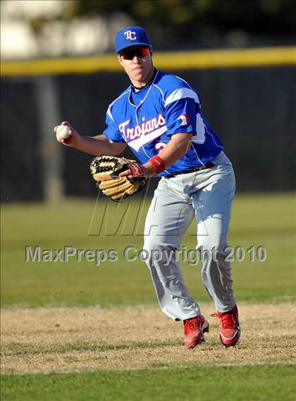 Thumbnail 2 in Naaman Forest vs. Trinity Christian (Carrollton Diamond Classic) photogallery.