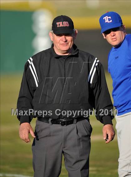 Thumbnail 1 in Naaman Forest vs. Trinity Christian (Carrollton Diamond Classic) photogallery.
