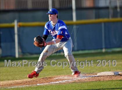 Thumbnail 3 in Naaman Forest vs. Trinity Christian (Carrollton Diamond Classic) photogallery.
