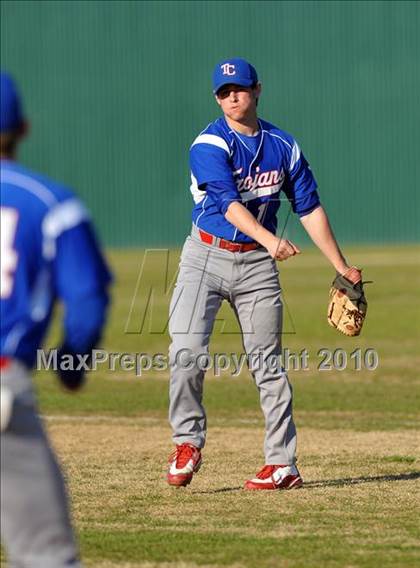 Thumbnail 3 in Naaman Forest vs. Trinity Christian (Carrollton Diamond Classic) photogallery.