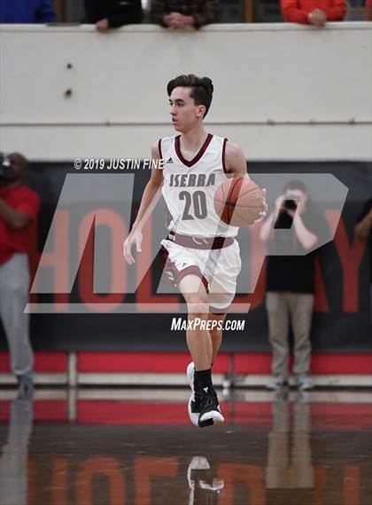 Thumbnail 2 in JSerra Catholic vs. San Joaquin Memorial (Torrey Pines Holiday Classic) photogallery.