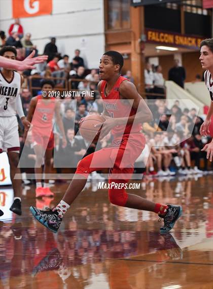 Thumbnail 1 in JSerra Catholic vs. San Joaquin Memorial (Torrey Pines Holiday Classic) photogallery.
