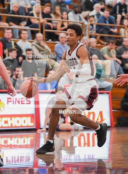 Thumbnail 2 in JSerra Catholic vs. San Joaquin Memorial (Torrey Pines Holiday Classic) photogallery.