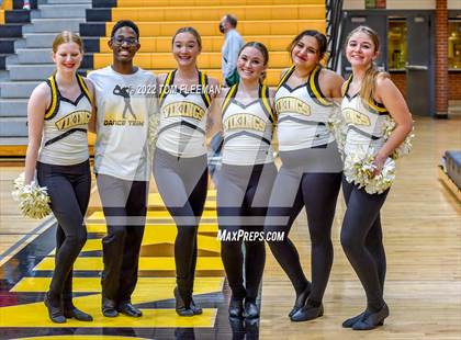 Thumbnail 3 in Lansing vs Shawnee Mission West (Mid-Season Tournament) photogallery.