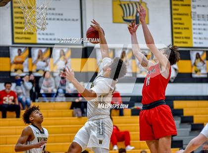 Thumbnail 1 in Lansing vs Shawnee Mission West (Mid-Season Tournament) photogallery.