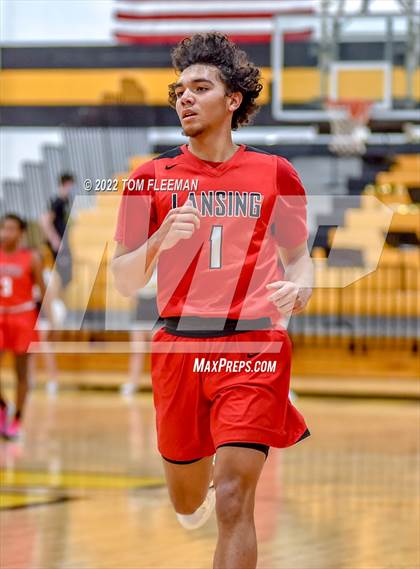 Thumbnail 3 in Lansing vs Shawnee Mission West (Mid-Season Tournament) photogallery.