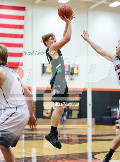 Thumbnail 3 in Poolville vs. Rio Vista (UIL 2A Bi-District Playoff) photogallery.