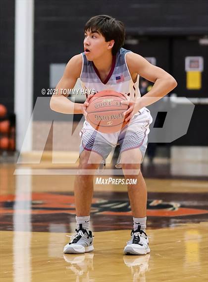Thumbnail 2 in Poolville vs. Rio Vista (UIL 2A Bi-District Playoff) photogallery.