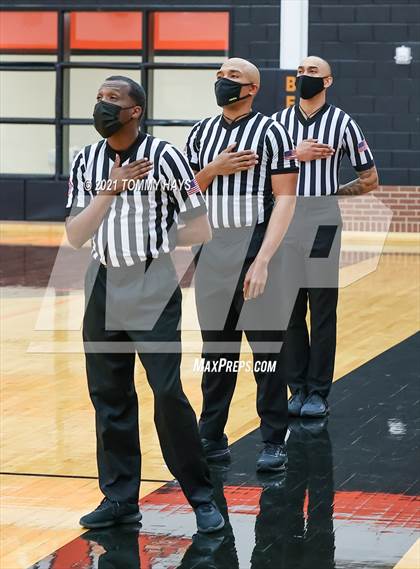 Thumbnail 1 in Poolville vs. Rio Vista (UIL 2A Bi-District Playoff) photogallery.